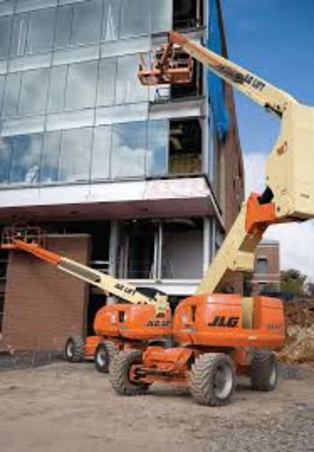 50 ft Articulating Boom Lift – Elevated Reach with Precision
