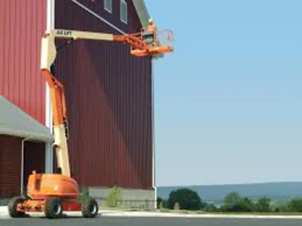60 ft Articulating Boom Lift – Superior Reach and Maneuverability